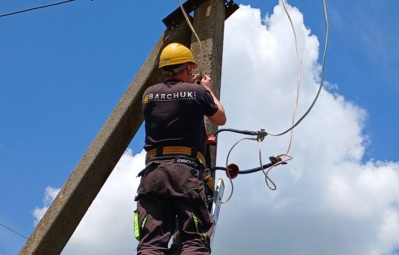 Robota na liniyakh elektropostachannya z napruhoyu 10kV.