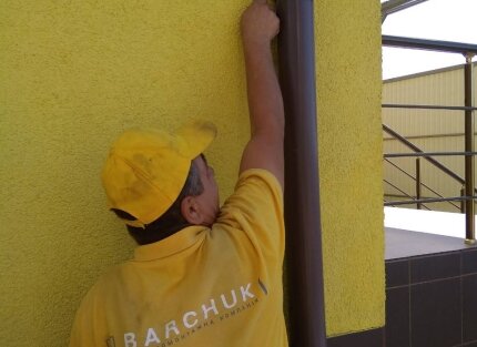 Монтаж системи блискавкозахисту адміністративної будівлі Вороновицького ХПП "Alebor Group" смт. Вороновиця — Фото 5