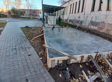 Реконструкція мережі електропостачання будівлі стаціонару та будівлі пологового будинку зі встановленням дизель-генератора для забезпечення резервного живлення в КНП «Вінницька міська клінічна лікарня «Центр матері та дитини» — Фото 3